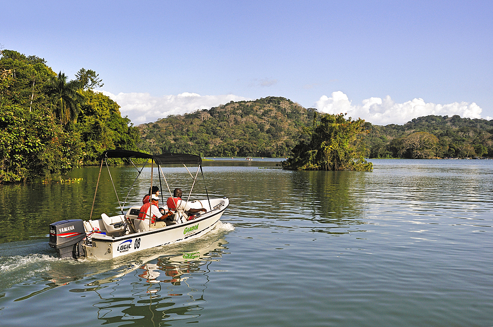 Boat trip on the Chagres River, Republic of Panama, Central America