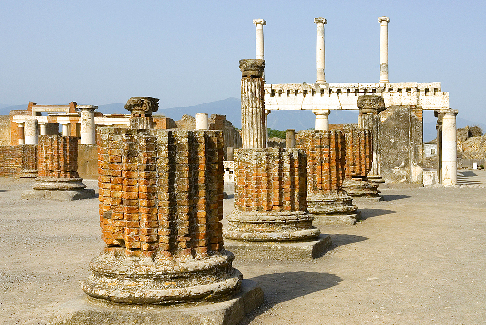 Columns surrounding the Forum, archaeological site of Pompeii, UNESCO World Heritage Site, province of Naples, Campania, Italy, Europe