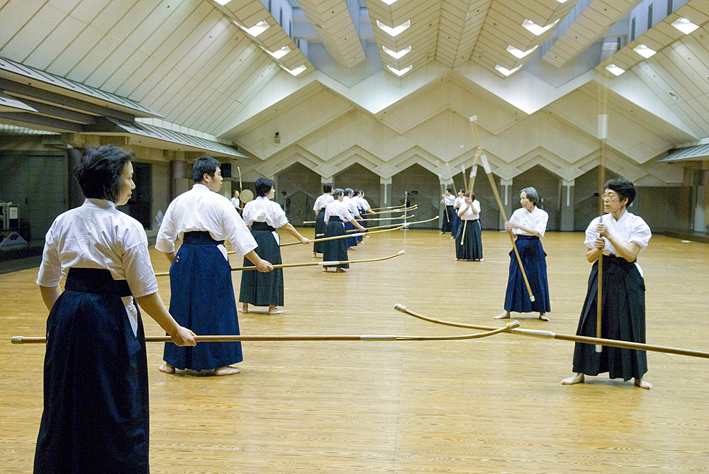 Naginatajutsu Club, Japanese martial art of wielding the naginata (Polearm), Tokyo, Japan