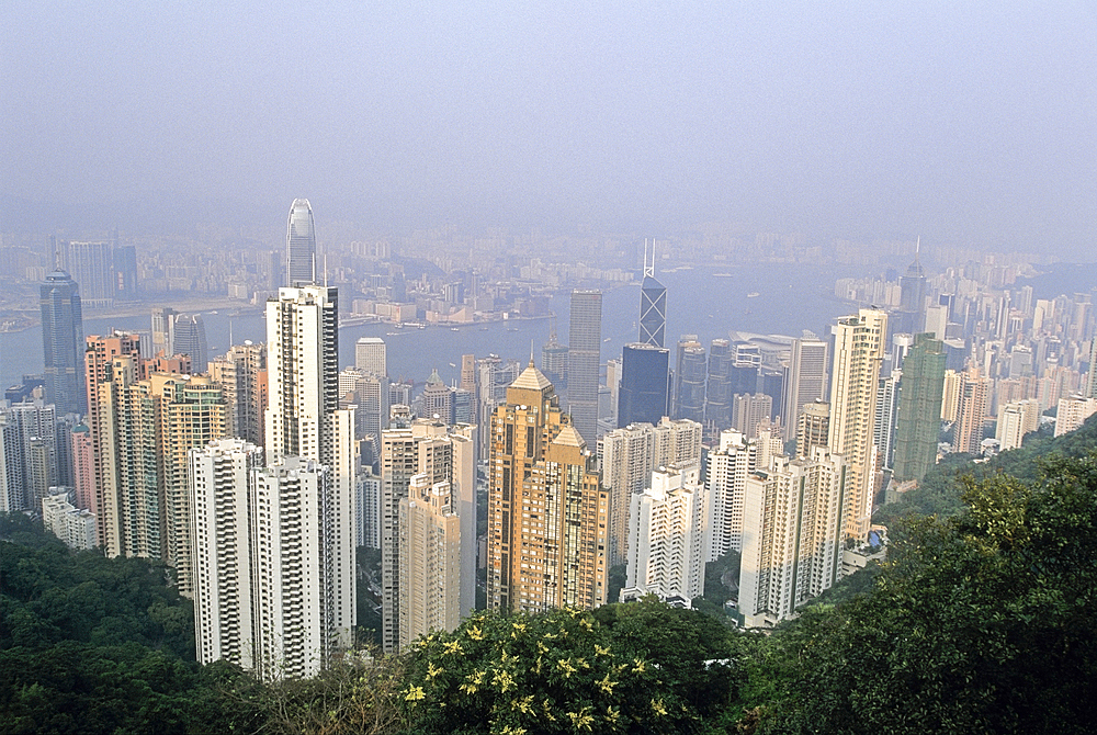A view from Victoria Peak, looking north over Central district, the harbour and Kowloon,Hong-Kong Island,People's Republic of China,Asia