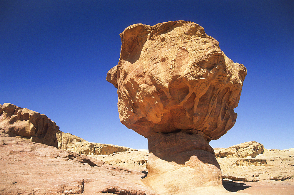The Mushroom is a unique monolithic, mushroom-shaped, red sandstone rock formation,Timna Valley Park,Negev,Israel,Middle East,Western Asia