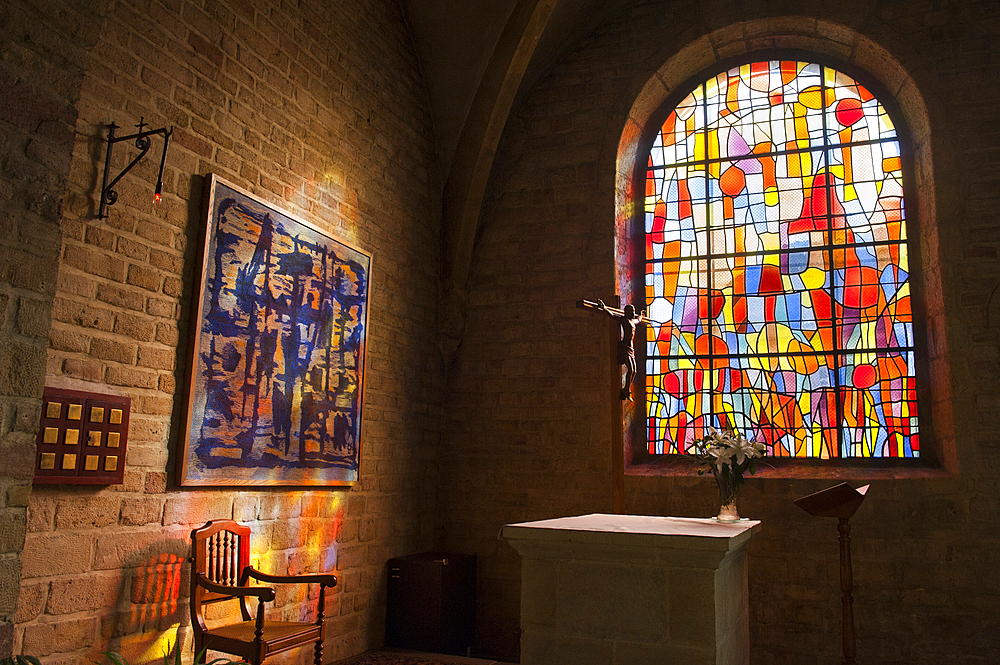 Stained-glass window in St-Benigne Church of Pontarlier designed by the French painter Alfred Manessier (1911-1993),Doubs departement,Franche-Comte region,France Europe