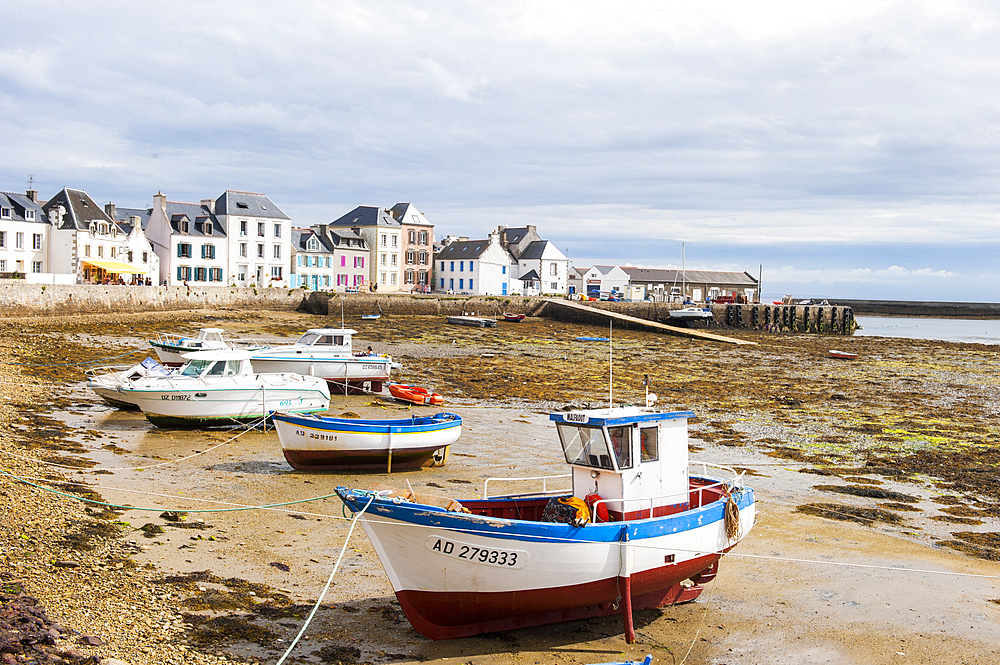 Ile de Sein,off the coast of Pointe du Raz,Finistere department,Brittany region,west of France,western Europe
