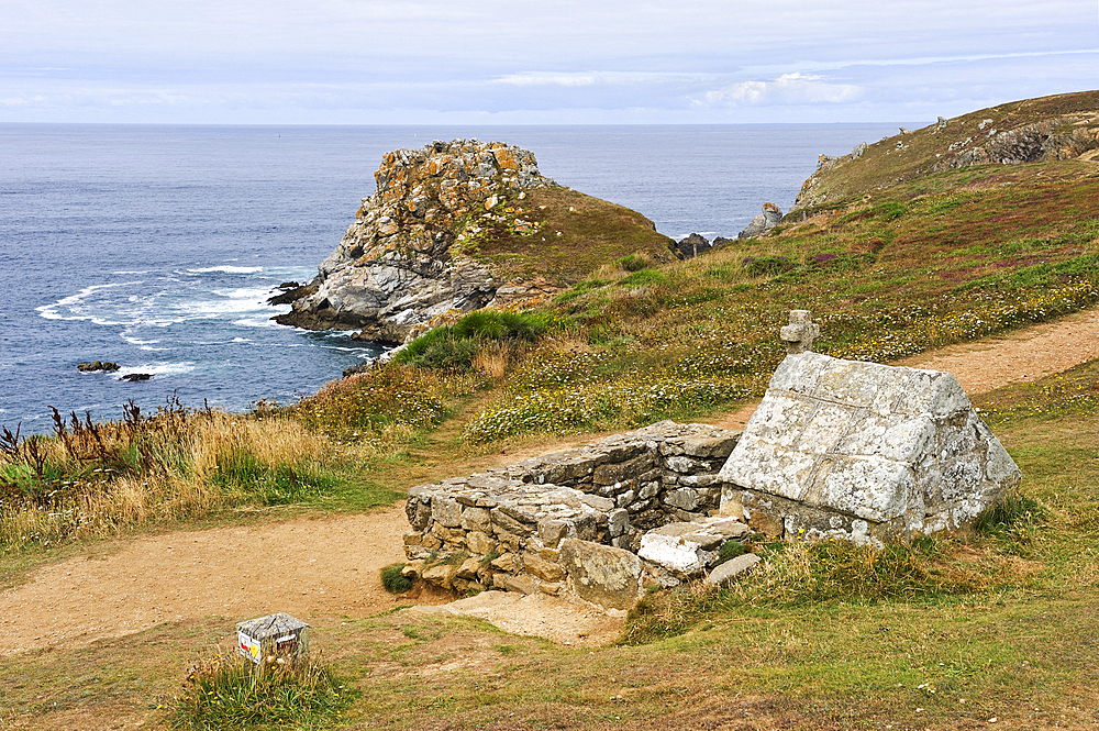 Saint-They fountain,Pointe du Van,Cap Sizun,Finistere department,Brittany region,west of France,western Europe