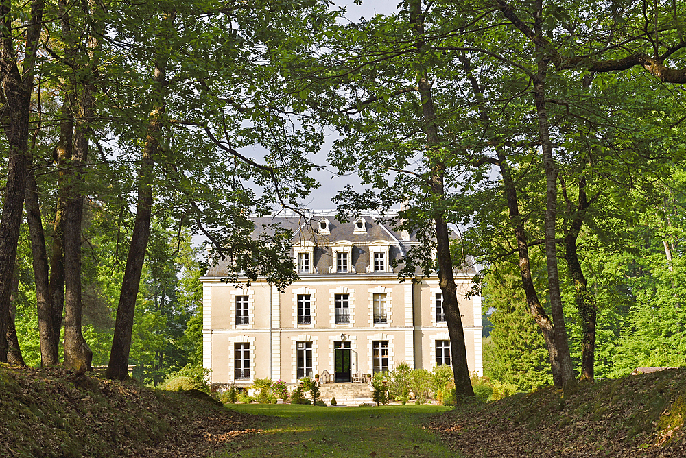 Chateau des Essards, Guesthouse at Langeais,, department of Indre-et-Loire, Centre-Val de Loire region, France, Europe