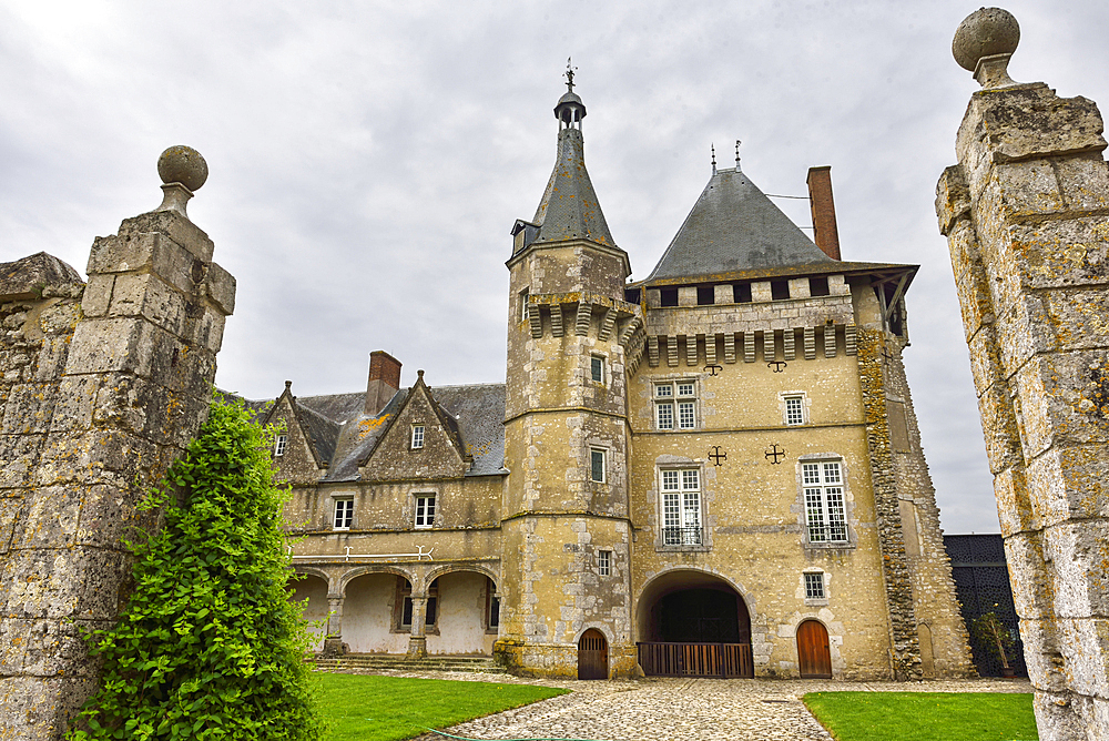 Chateau de Talcy, bought in 1517 by Salviati, a Florentine banker, known as the father of Cassandre who was the muse of the French poet Pierre de Ronsard, Loir-et-Cher department, Centre-Val de Loire region, France, Europe