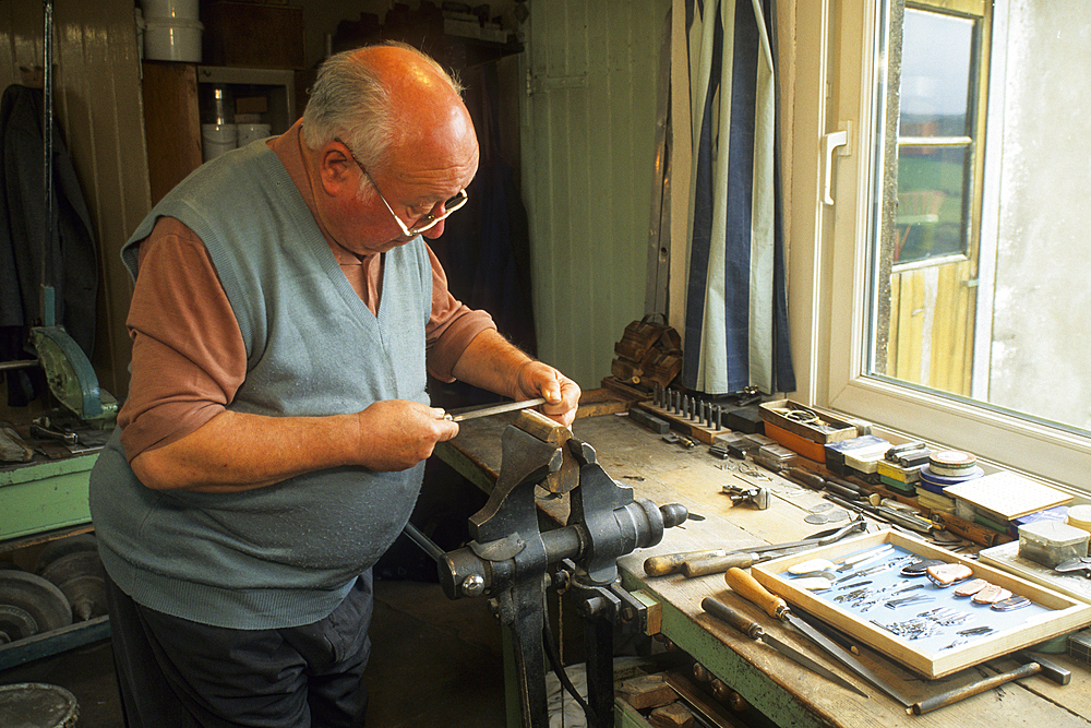 Emile Drouhin, Meilleur ouvrier de France (one of the best craftsmen of france), cutler at Nogent, Haute-Marne department, Champagne-Ardenne region, France, Europe