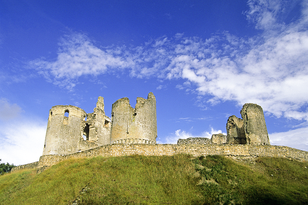 Ruined medieval castle of Fere-en-Tardenois, Aisne department, Picardy region, northern France, Europe