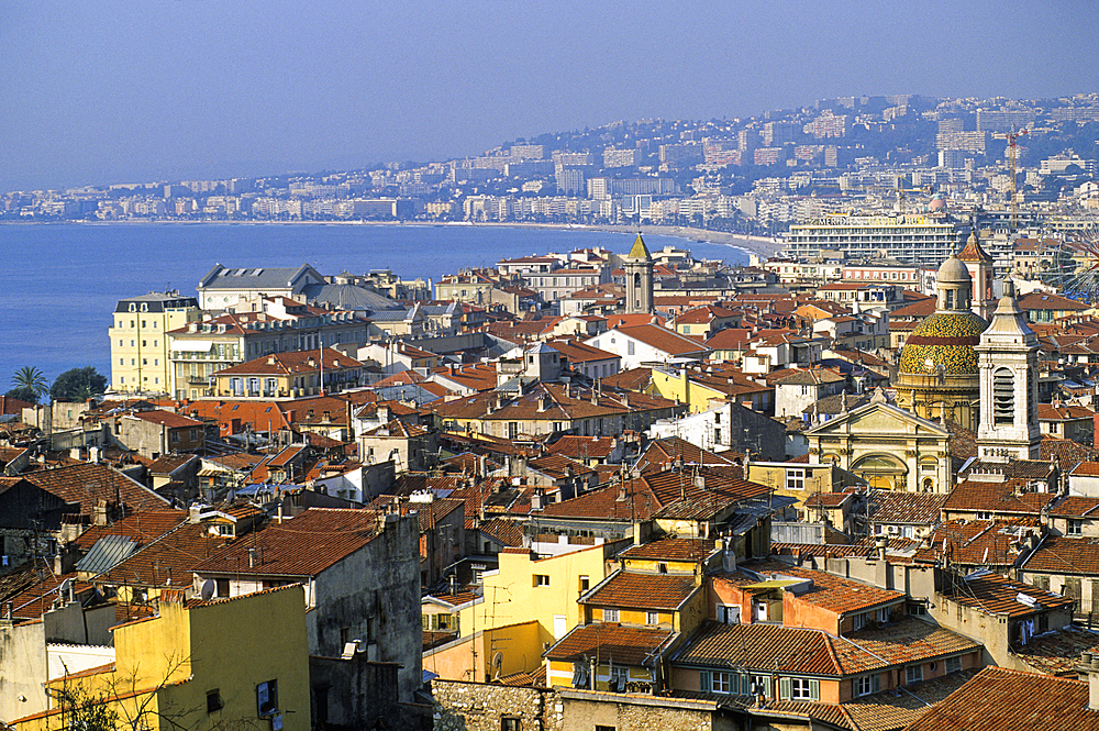 View of Vieux-Nice (Old Town) with the Baie des Anges (Angel's Bay) in the background, Nice, Alpes-Maritimes department, Provence-Alpes-Cote d'Azur region, France, Europe