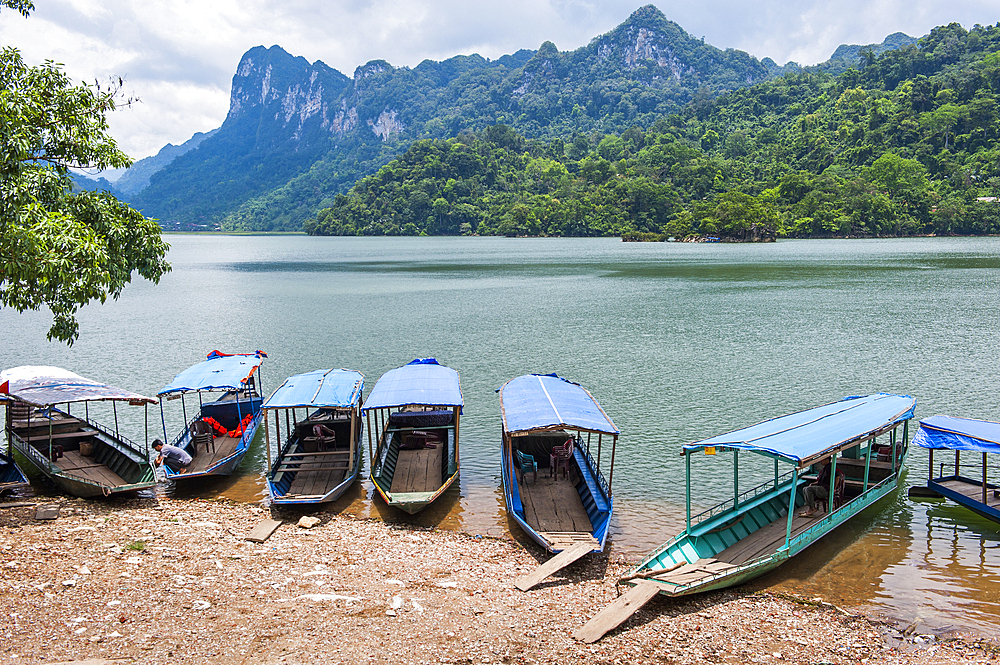 Ferryboat to reach the villages on Ba Be Lake bank, Bac Kan province, Northern Vietnam, Southeast Asia