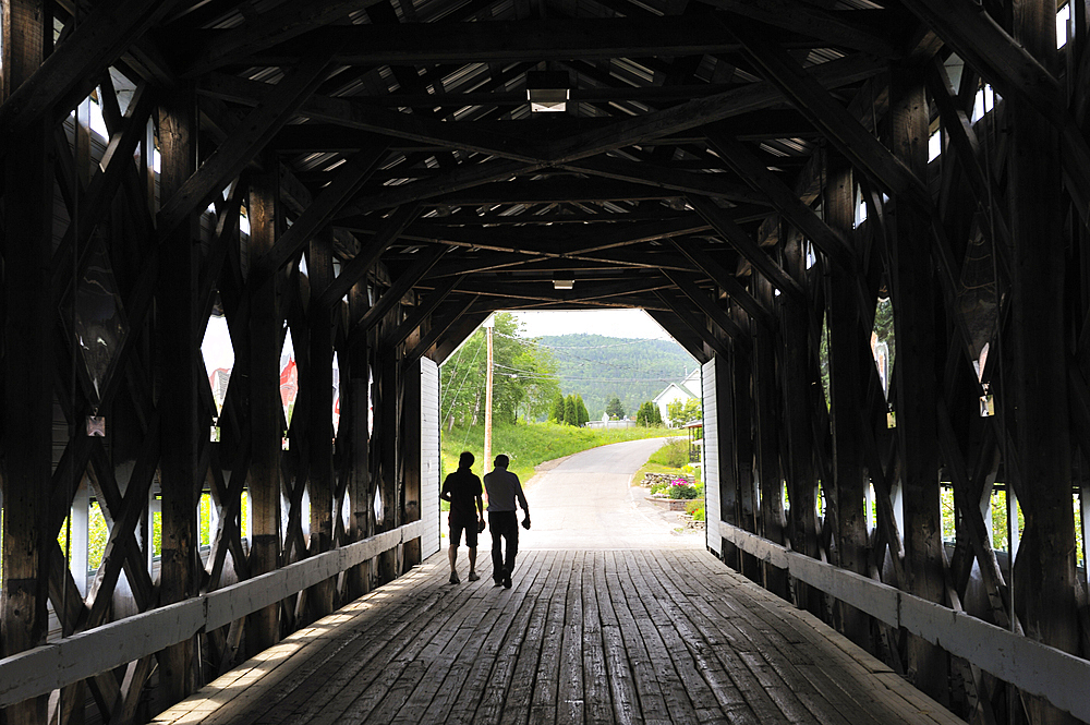 Covered bridge, Saguenay National Park, Riviere-Eternite district, Province of Quebec, Canada, North America