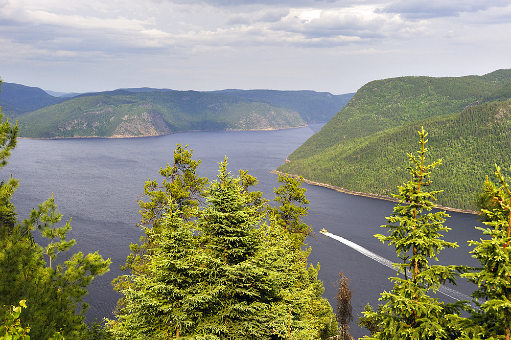 Eternite Bay, Saguenay National Park, Riviere-Eternite district, Province of Quebec, Canada, North America