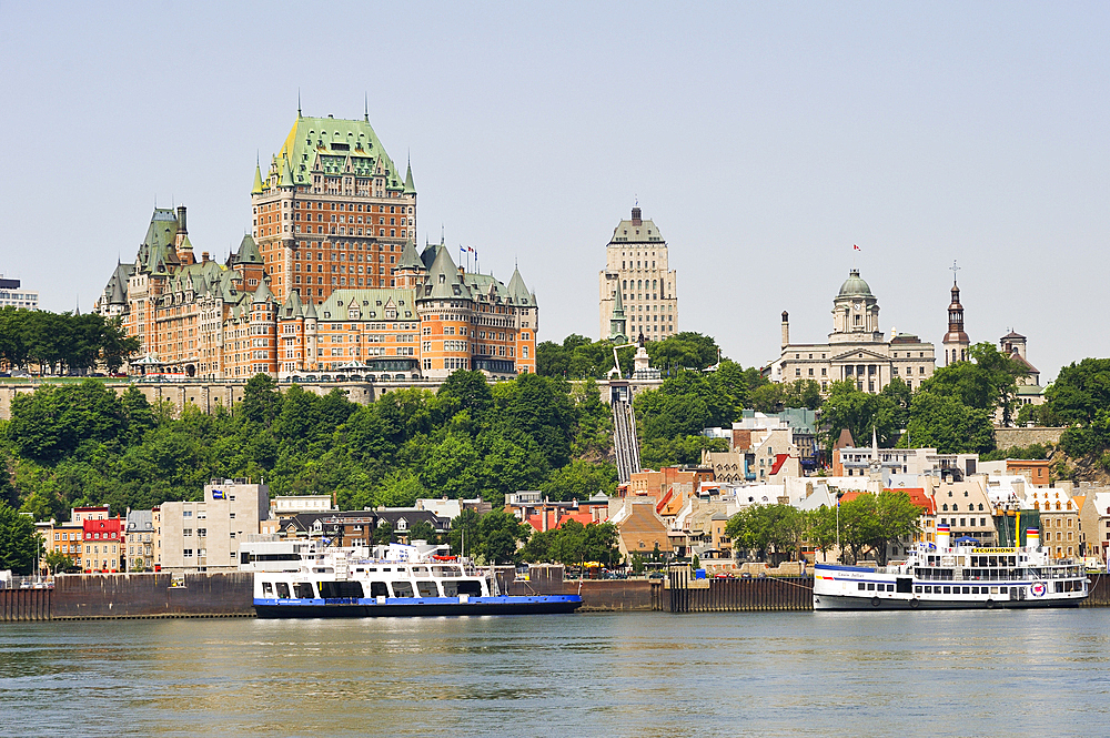 The Old City seen from the ferryboat on the Saint Lawrence River, UNESCO World Heritage Site, Quebec City, Province of Quebec, Canada, North America