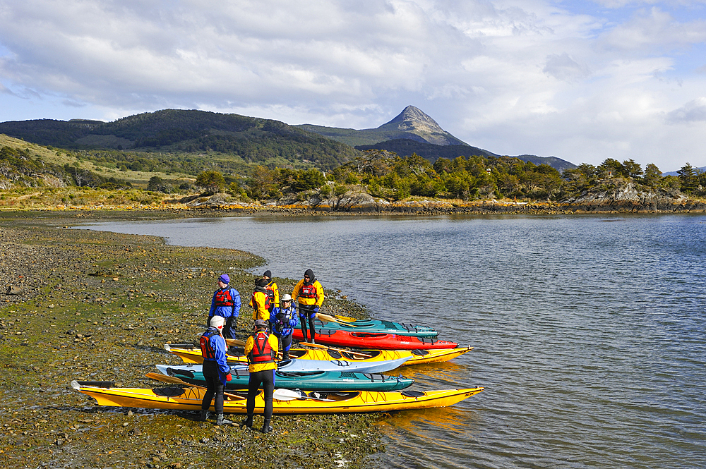 Kayak, Wulaia Bay, Navarino island, Tierra del Fuego, Patagonia, Chile, South America