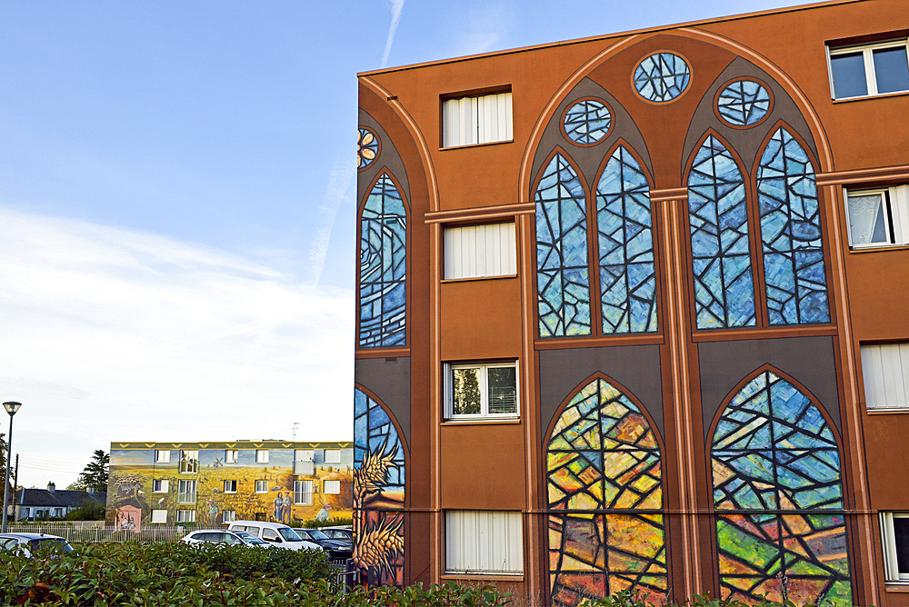 Fresques de Bel-Air (Murals), 4000 square metres of council housing buildings painted in trompe-l'oeil style, designed by CiteCreation, Chartres, Eure-et-Loir department, Centre-Val de Loire region, France, Europe