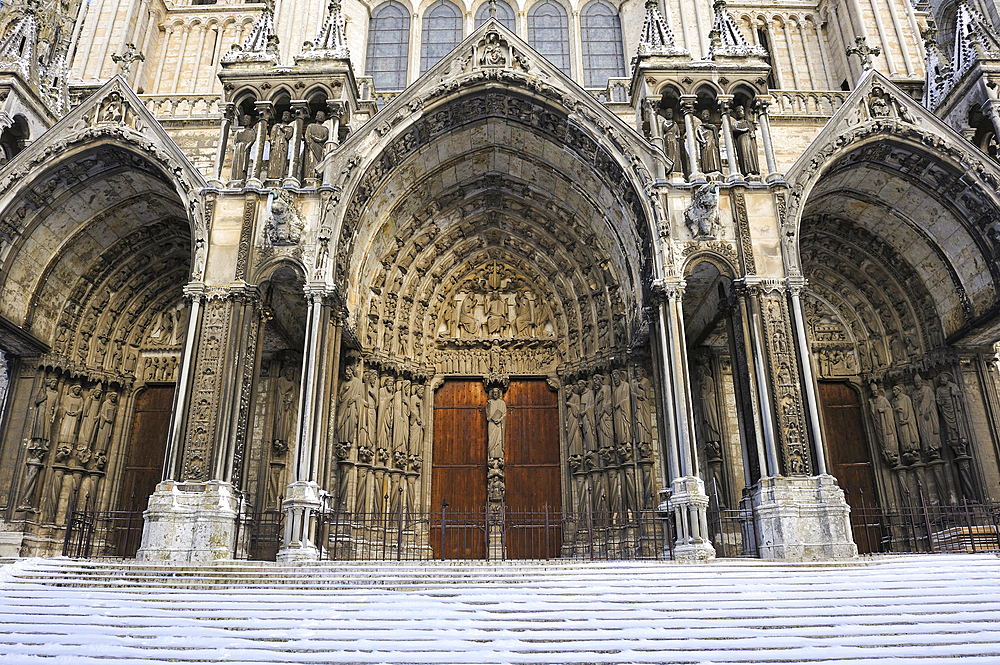 South portal of the Cathedral of Chartres, UNESCO World Heritage Site, Chartres, Eure-et-Loir department, Centre region, France, Europe