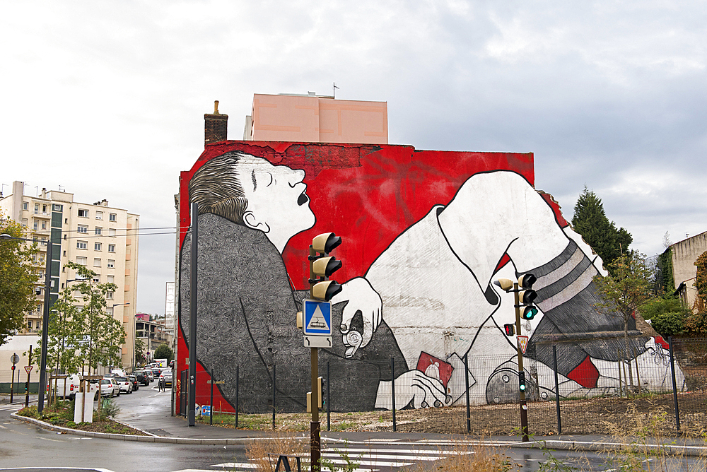 Mural painting, on a wall doomed to destruction, by street artists Ella and Pitr, Chateaucreux station district, Saint-Etienne, Loire department, Auvergne-Rhone-Alpes region, France, Europe