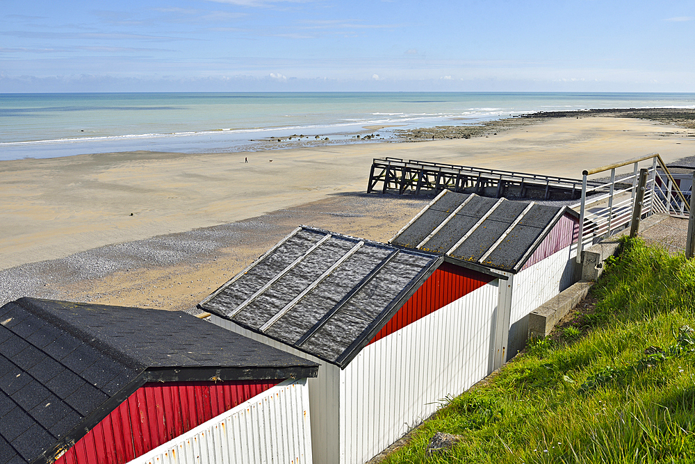 Bathing huts, Veules-les-Roses, Seine-Maritime department, Normandy region, France, Europe