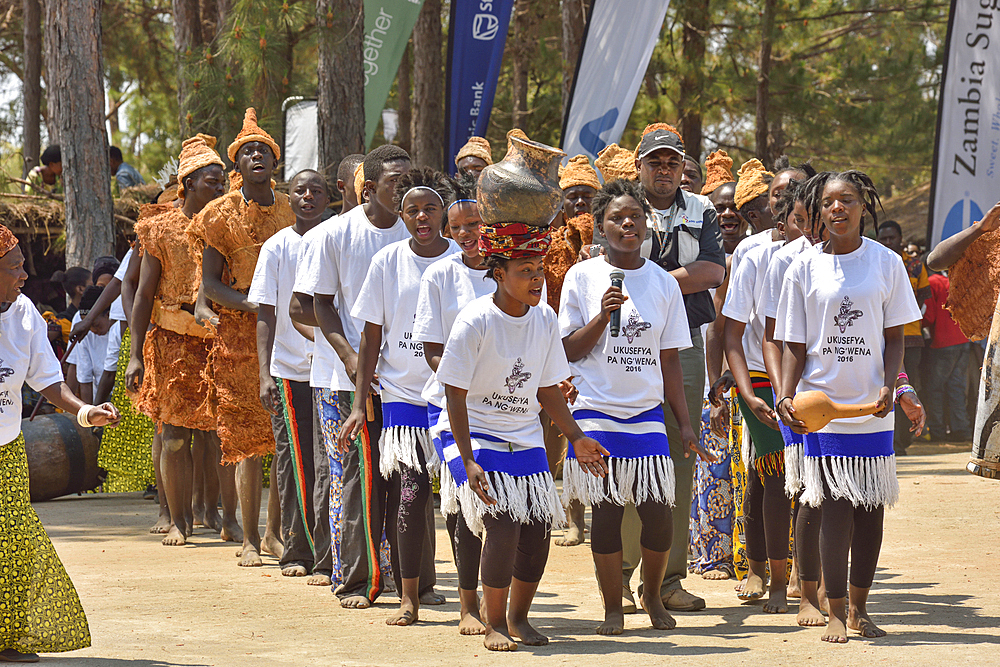 Ukusefya pa Ng'wena, a traditional ceremony held annually in August by the Bemba to chronicle their journey from Angola to Zambia, Bemba people of Paramount Chief Chitimukulu, Kasama, Zambia, Africa