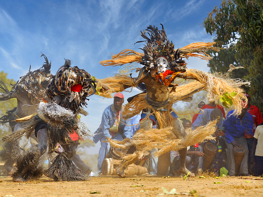 The Kulamba Traditional Ceremony of the Chewa people from Zambia, Mozambique and Malawi, held annually on the last Saturday in August to pay homage to their Chief Kalonga Gaia Uni, held near Katete, Eastern Province, Zambia, Africa