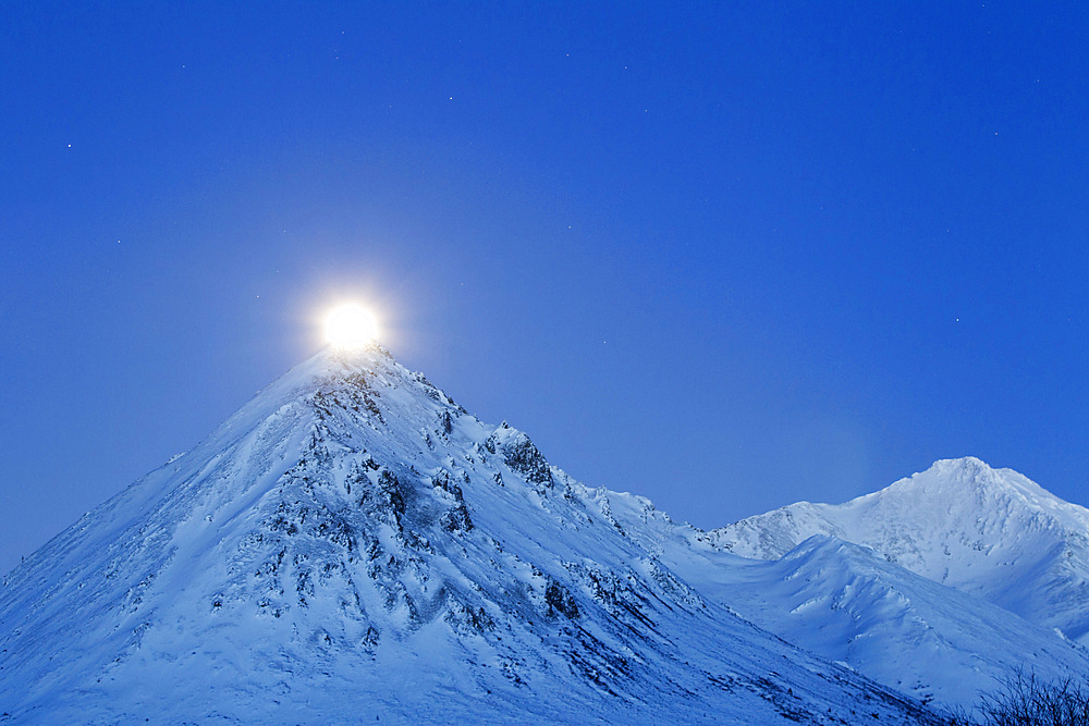 Full moon over Ogilvie Mountains, Tombstone Park, Dempster Highway, Canada.