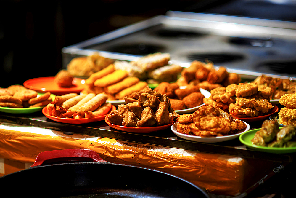 Freshly made morning breakfast at 5a.m. at Youbu Old Town, renowned for its early tea (breakfast) culture. Lanxi County, Jinhua City, Zhejiang Province, China. Located at the intersection of 4 provinces, merchants have gathered here since the Ming Dynasty