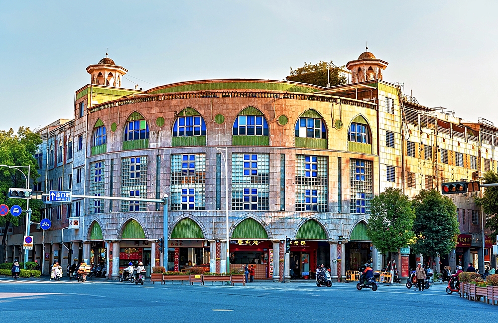 An Islamic style building in Quanzhou: Emporium of the World (UNESCO World Heritage), Fujian, China