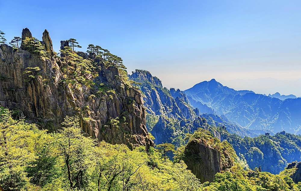 Huangshan (Mt Huang), UNESCO World Heritage and UNESCO Global Geopark, Anhui Province, China.