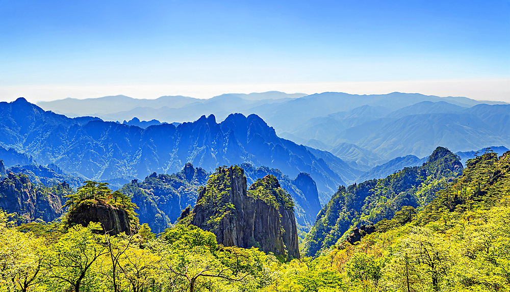 Huangshan (Mt Huang), UNESCO World Heritage and UNESCO Global Geopark, Anhui Province, China.