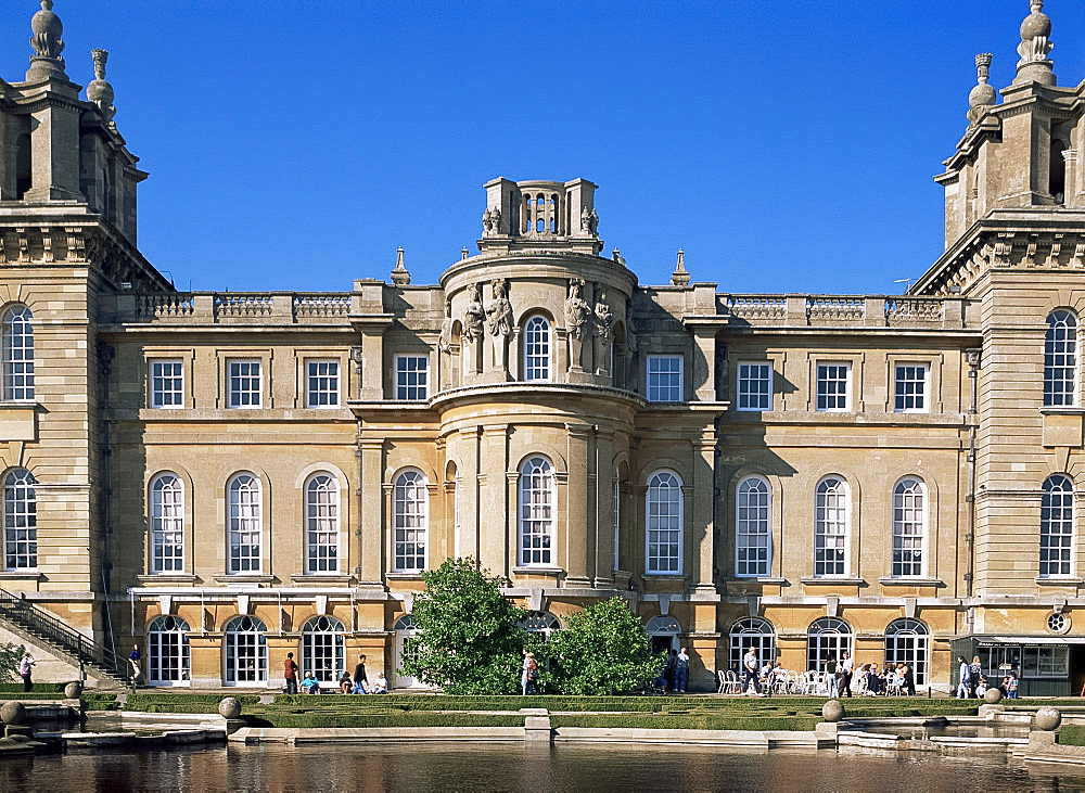 The water terrace garden, Blenheim Palace, UNESCO World Heritage Site, Oxfordshire, England, United Kingdom, Europe