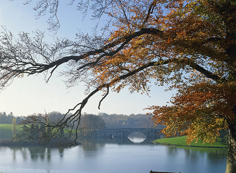 The Grand Bridge, Blenheim Palace, Oxfordshire, England, United Kingdom, Europe