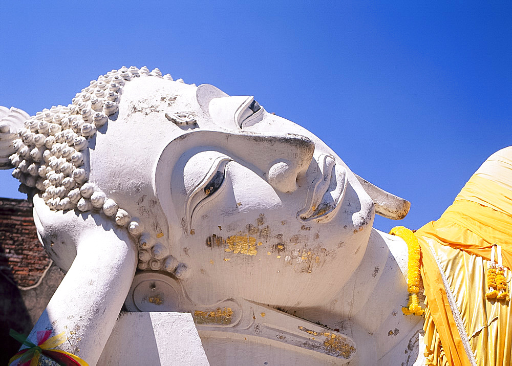 Reclining buddha, Wat Yai Chai Monghon, Ayutthaya, Thailand *** Local Caption ***