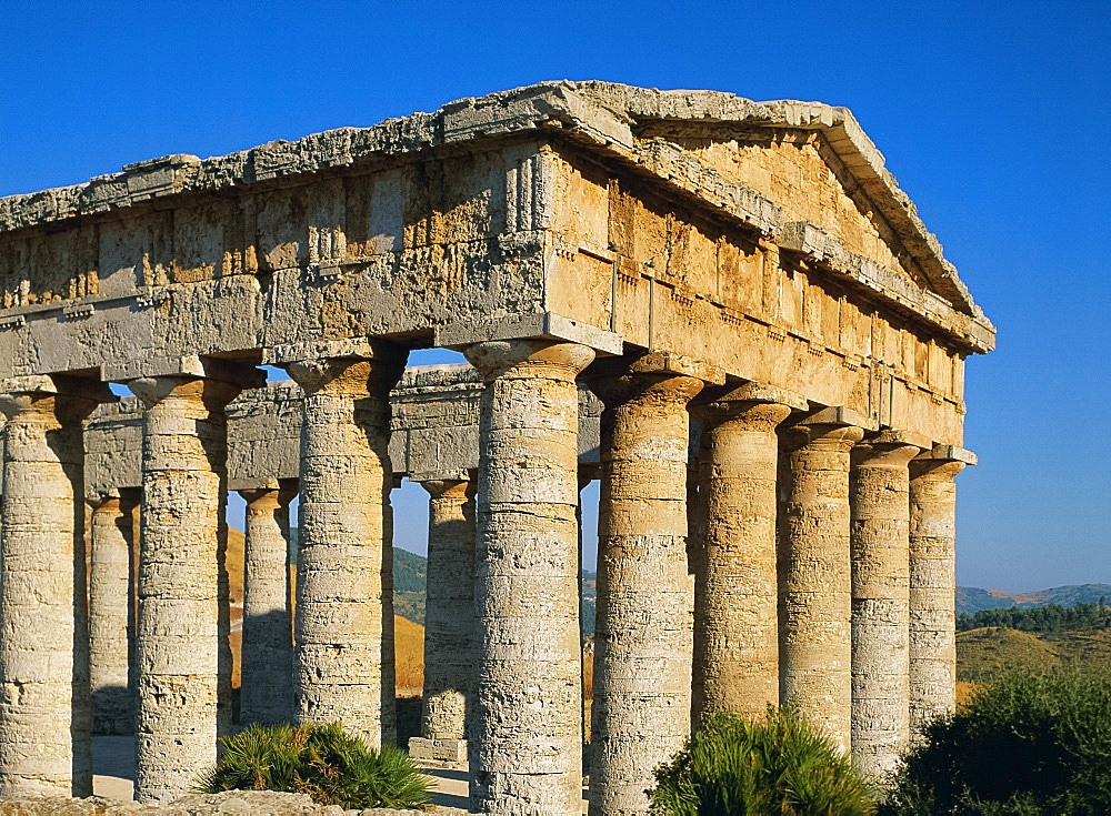 Greek Temple, Segesta, Italy, Europe