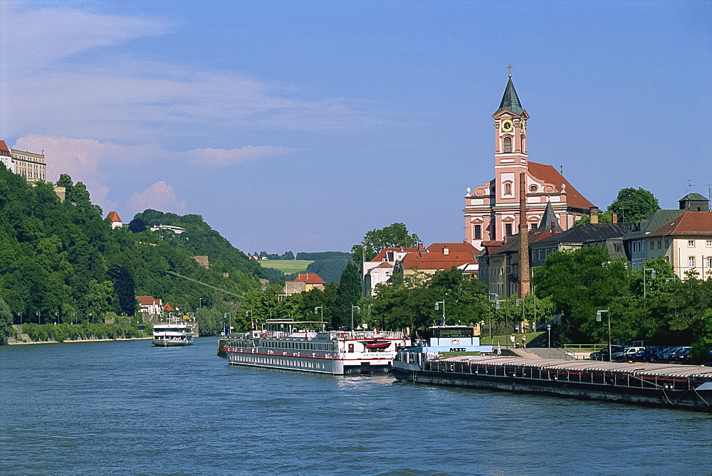 The Danube River, Passau, Bavaria, Germany, Europe