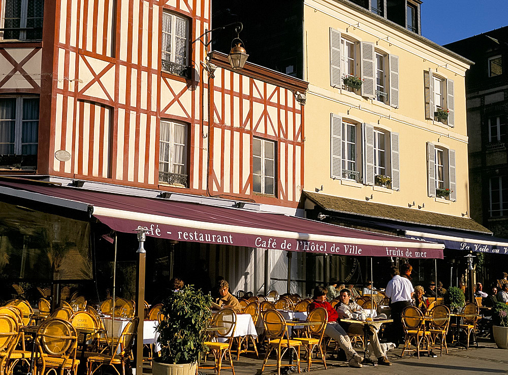 Cafe, Honfleur, Normandy, France, Europe