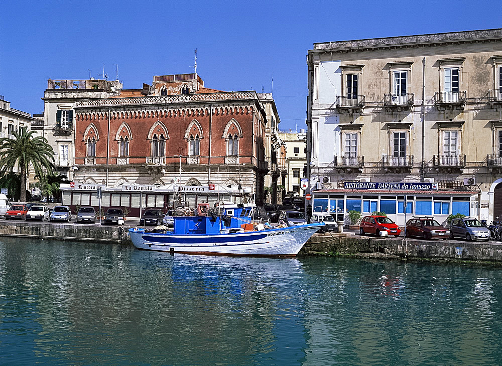 Old buildings, Syracuse, Sicily, Italy, Mediterranean, Europe