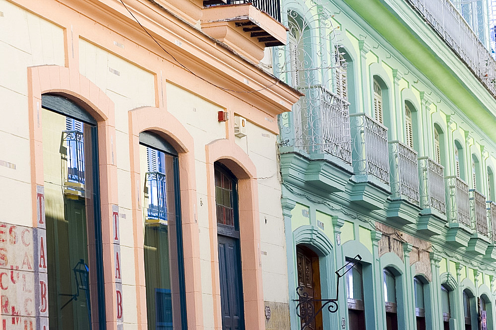 Restored old buildings in Habana Vieja (old town),Havana, Cuba, West Indies, Central America