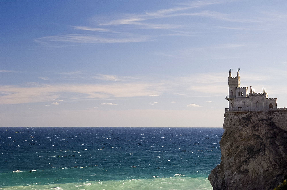 The Swallow's Nest Castle perched on a cliff over the Black Sea, Yalta, Crimea, Ukraine, Europe