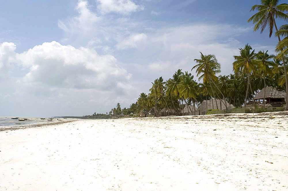 The beach at Jambiani with beachfront hotels built in thatched African style, Zanzibar, Tanzania, East Africa, Africa