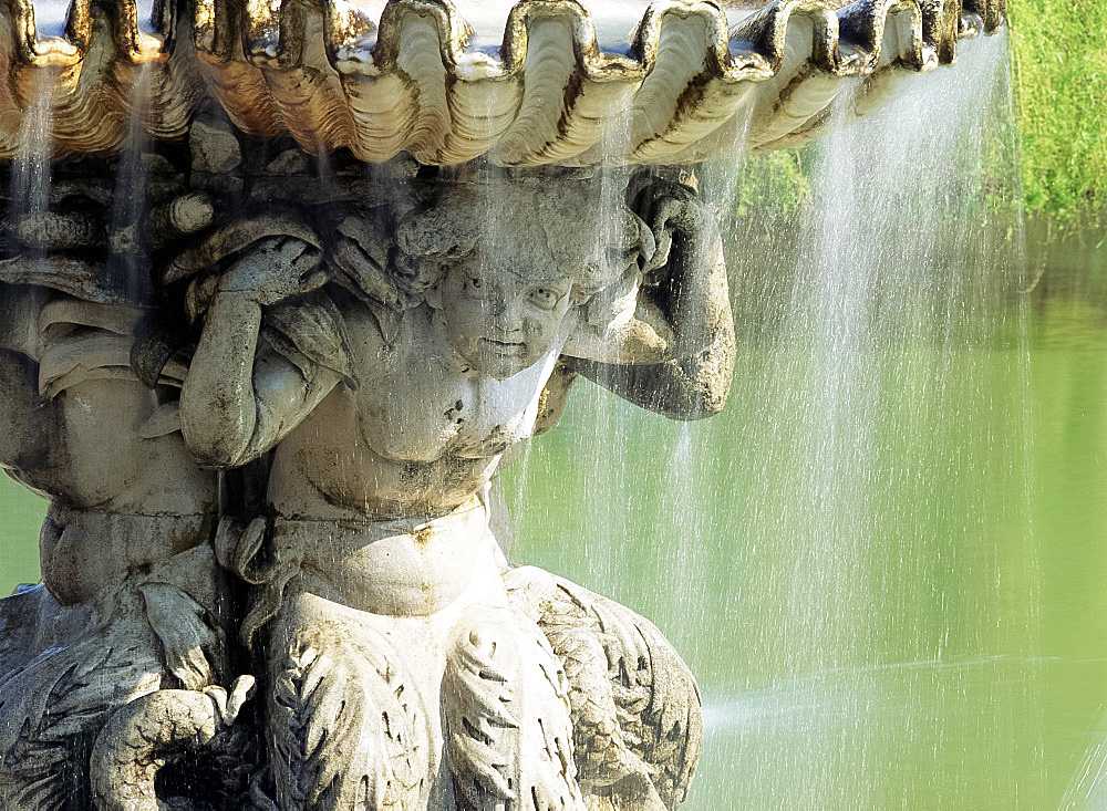 Close-up of fountain, Hyde Park, London, England, United Kingdom, Europe