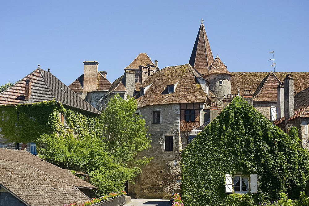 A view of the picturesque village of Carennac and its typical Quercy architecture situated on the banks of the Dordogne River, Dordogne, France, Europe