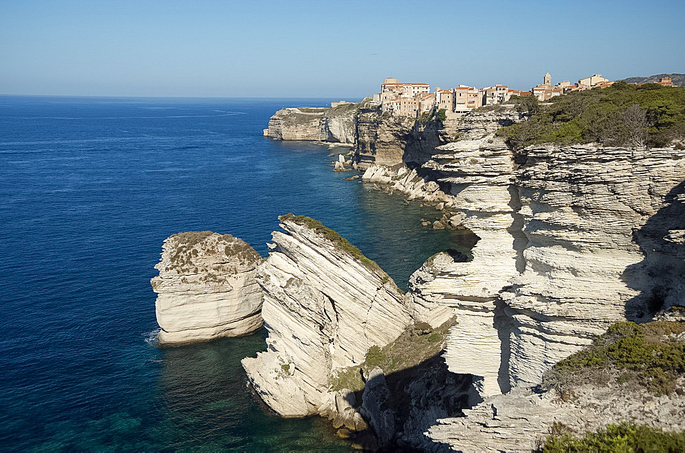 The Haute Ville perched on limestone cliffs in Bonifacio, Corsica, France, Mediterranean, Europe