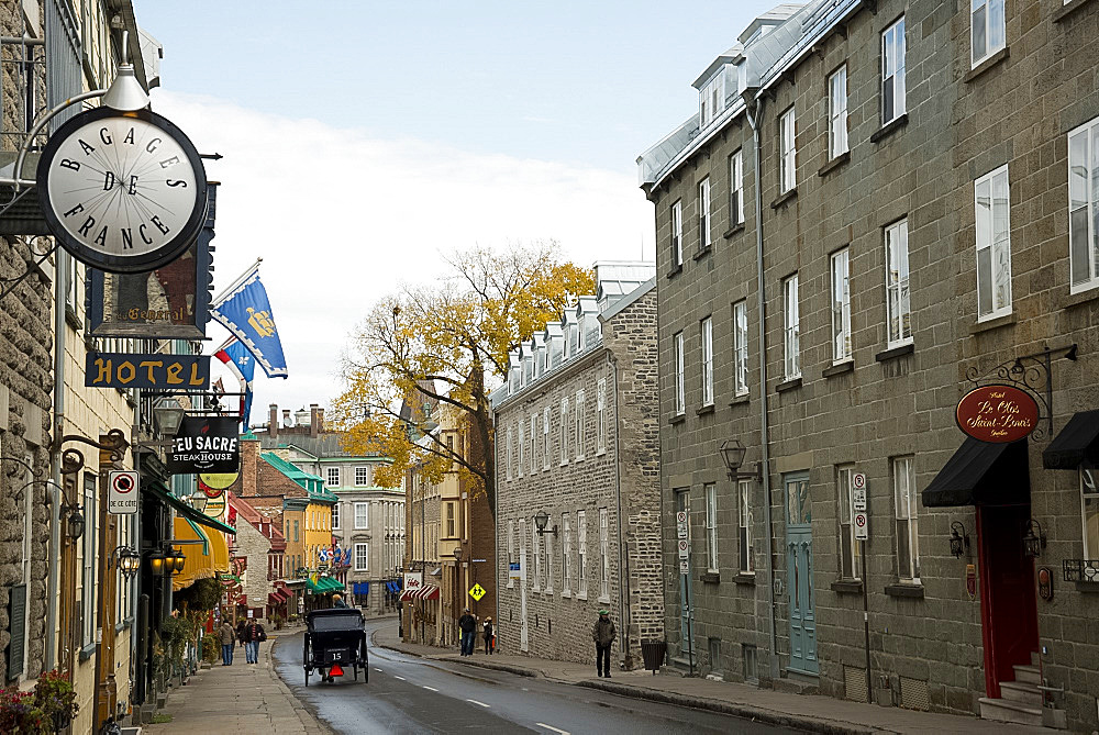 A view of Rue St. Louis in the Old Town, UNESCO World Heritage Site, Quebec City, Quebec Province, Canada, North America