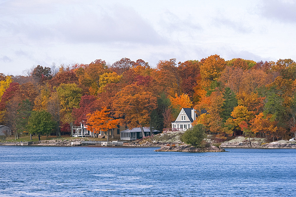 Summer homes in the Thousand Island region of the St. Lawrence River, New York State, United States of America, North America