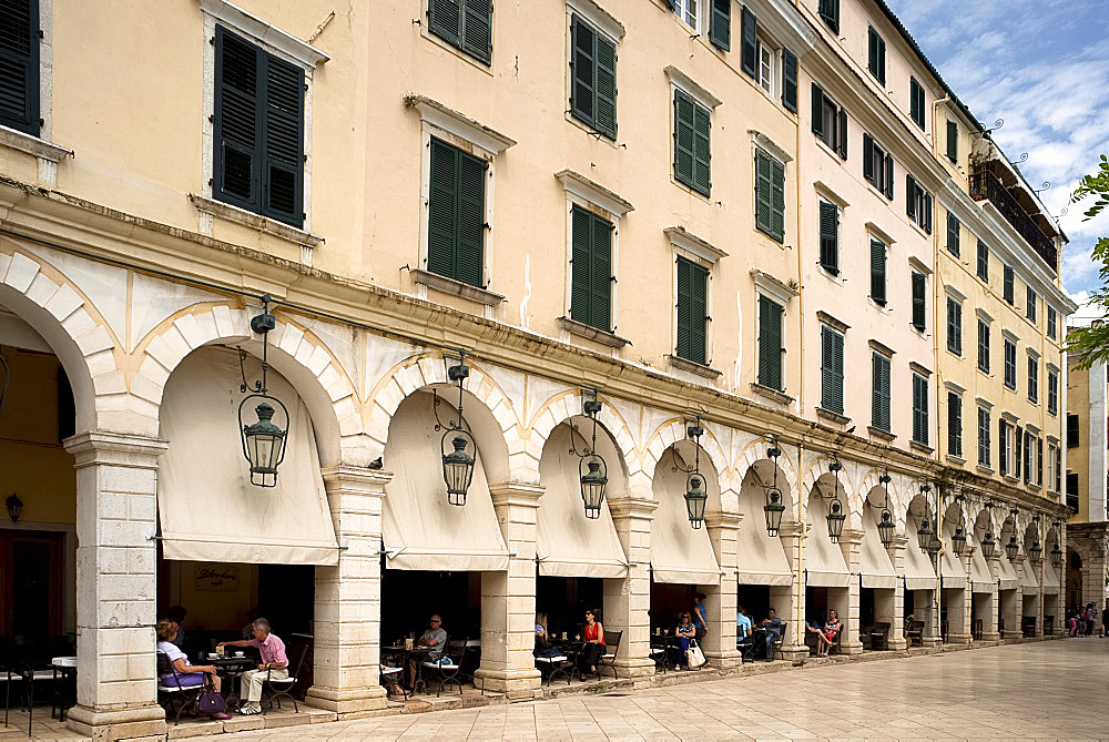 The Liston, a stylish arcade built by a French architect in Corfu Old Town, Corfu, The Ionian Islands, Greek Islands, Greece, Europe