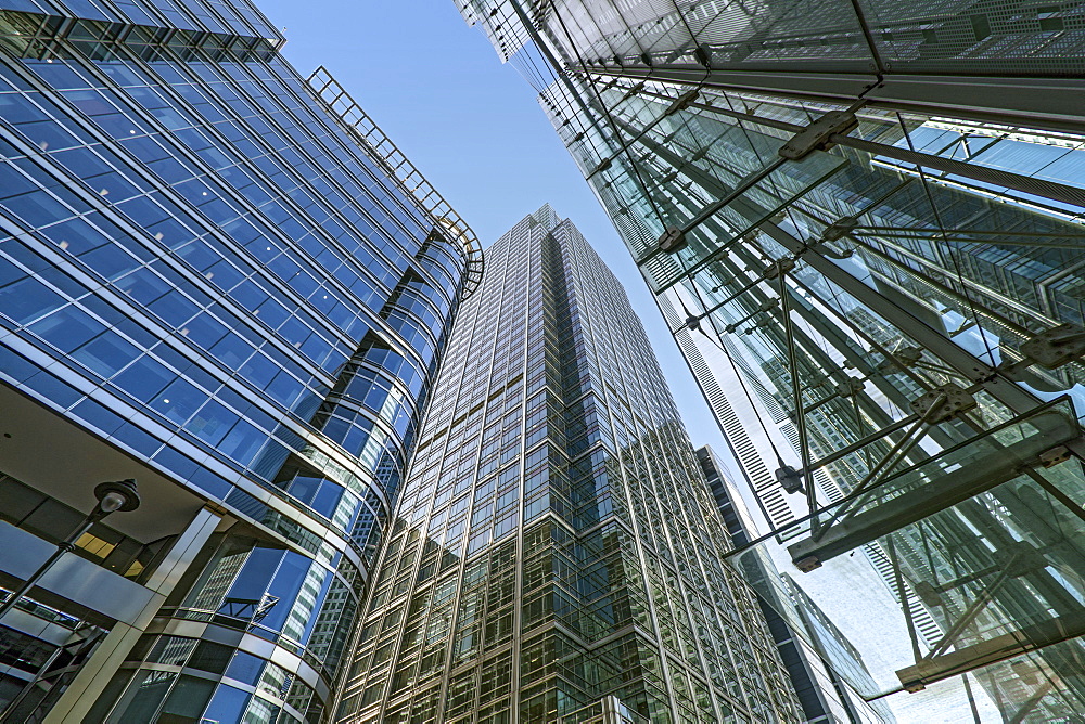 20 Canada Square McGraw Hill building, Citibank Tower and Canada Place Shopping Centre, Docklands, London, England, United Kingdom, Europe