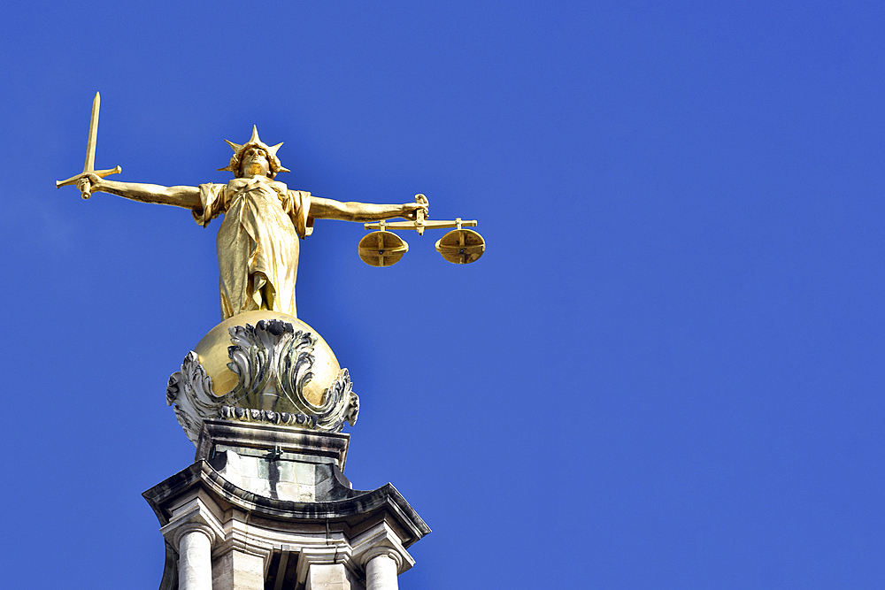 Statue of Justice, Old Bailey, Central Criminal Court, London, England, United Kingdom, Europe