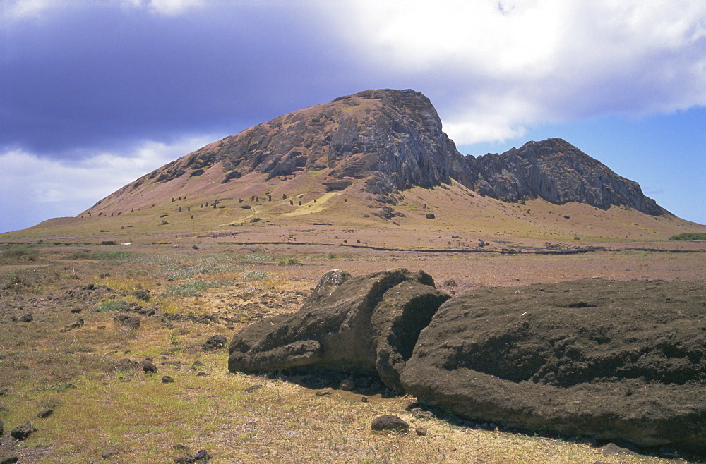 Birthplace of the moai, with numerous heads left on slopes, Volcan Rano Raraku, Rapa Nui National Park, UNESCO World Heritage Site, Easter Island, Chile, Pacific