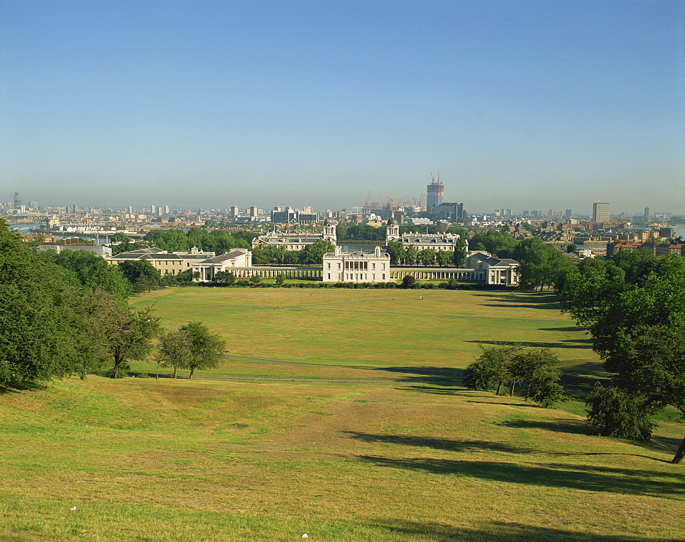 City skyline from Greenwich Park, London, England, United Kingdom, Europe