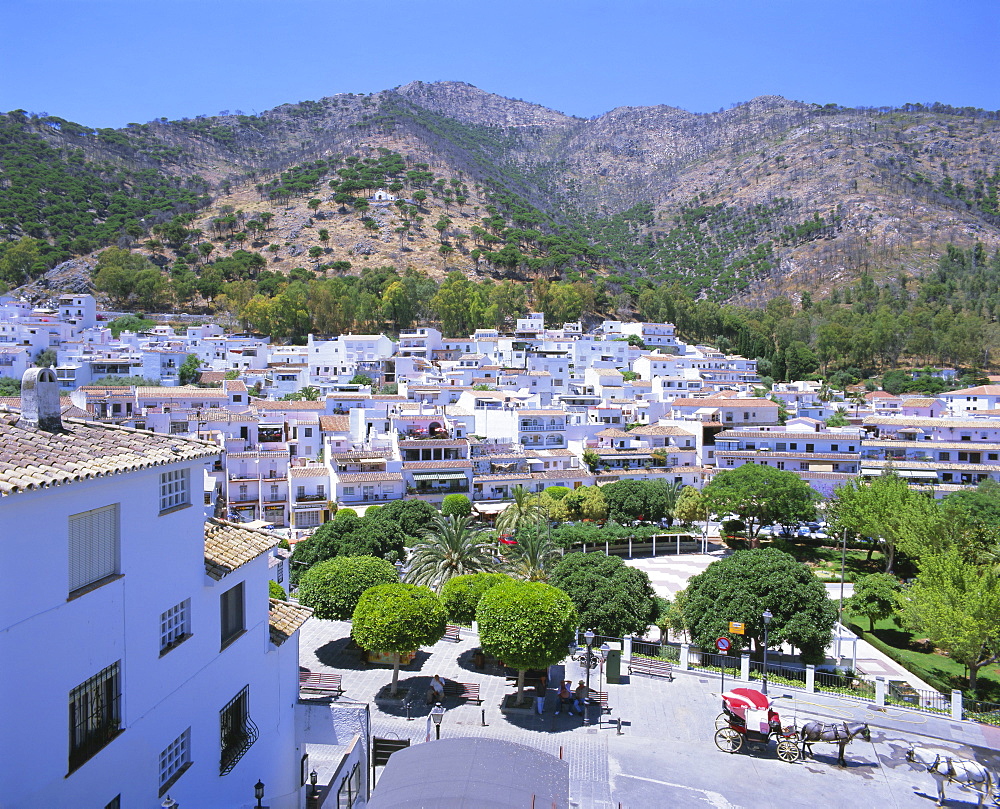 The white hill village of Mijas, Costa del Sol, Andalucia (Andalusia), Spain, Europe